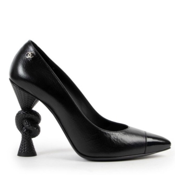 Chanel Black Knot Pumps | Size 40 - Picture 1 of 6